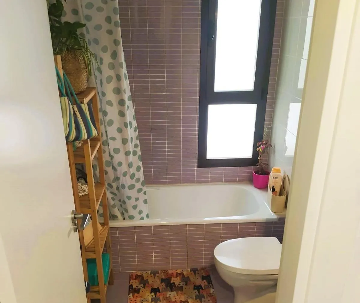 Apartamento En Salobrena Cerca Del Mar - Con Piscina, Gimnasio Y Garaje